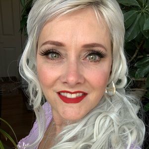 Tori belle Selfie Lashes and Magnetic Liner